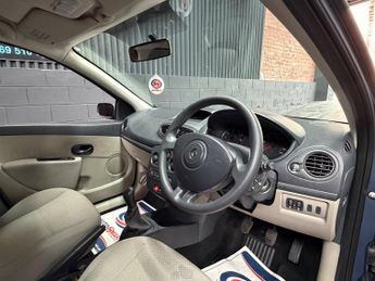 Renault Clio 1.4 16v Expression 5dr
