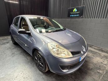 Renault Clio 1.4 16v Expression 5dr