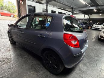 Renault Clio 1.4 16v Expression 5dr