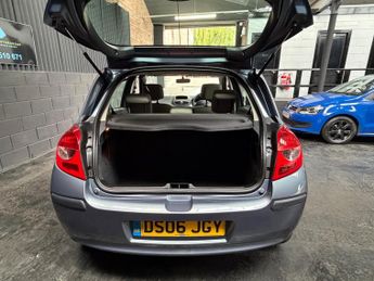 Renault Clio 1.4 16v Expression 5dr