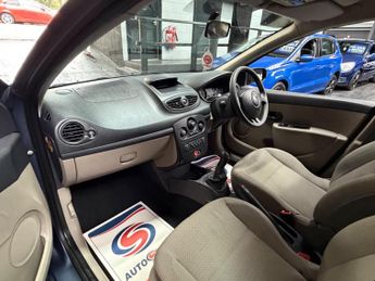 Renault Clio 1.4 16v Expression 5dr