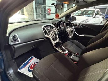 Vauxhall Astra 1.6 16v SRi Auto Euro 5 5dr