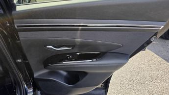 Hyundai TUCSON 1.6 h T-GDi SE Connect Auto Euro 6 (s/s) 5dr