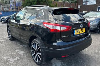 Nissan Qashqai 1.2 DIG-T Tekna XTRON 2WD Euro 6 (s/s) 5dr