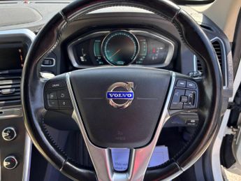 Volvo XC60 2.4 D5 SE Lux Nav Geartronic AWD Euro 5 5dr