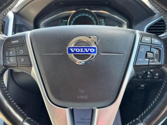 Volvo XC60 2.4 D5 SE Lux Nav Geartronic AWD Euro 5 5dr
