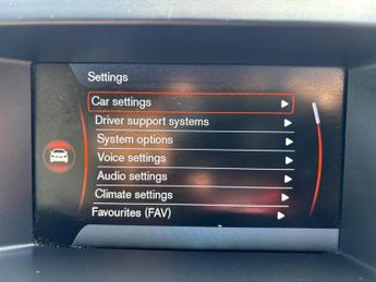 Volvo XC60 2.4 D5 SE Lux Nav Geartronic AWD Euro 5 5dr