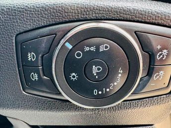 Ford EcoSport 1.0T EcoBoost Zetec Auto Euro 6 (s/s) 5dr