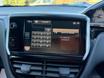 Peugeot 2008 1.6 e-HDi Feline Euro 5 (s/s) 5dr (Mistral)