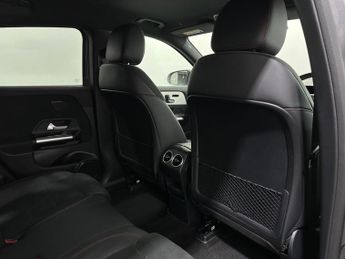Mercedes-Benz EQA EQA 300 66.5kWh AMG Line (Premium) Auto 4MATIC 5dr