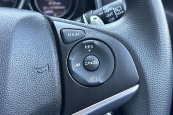 Honda Jazz 1.3 i-VTEC SE CVT