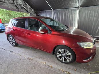 Nissan Pulsar 1.2 DIG-T Tekna Euro 5 (s/s) 5dr Euro 5