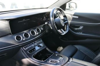 Mercedes-Benz E Class 2.0 E300de 13.5kWh AMG Line (Premium) G-Tronic+ Euro 6 (s/s) 4dr