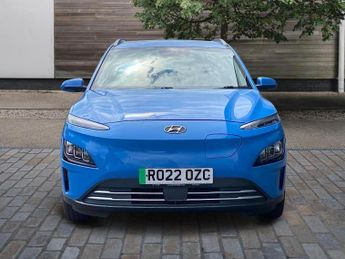 Hyundai Kona 64kWh Premium SUV 5dr Electric Auto (10.5kW Charger) (204 ps)