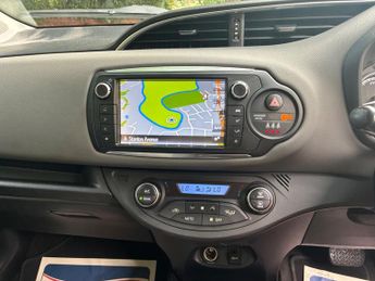 Toyota Yaris 1.5 VVT-h Icon E-CVT Euro 6 5dr