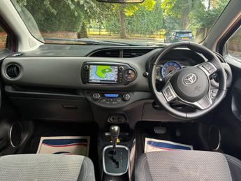 Toyota Yaris 1.5 VVT-h Icon E-CVT Euro 6 5dr