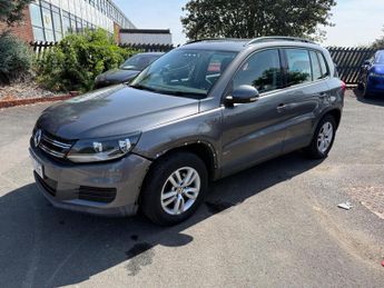 Volkswagen Tiguan 2.0 TDI BlueMotion Tech S 2WD Euro 5 (s/s) 5dr