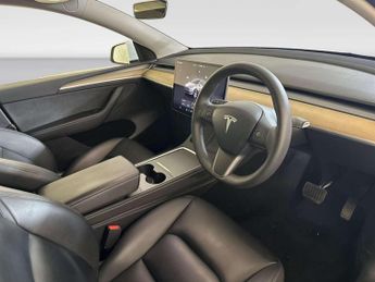 Tesla Model Y (Dual Motor) Long Range SUV 5dr Electric Auto 4WDE (384 bhp)