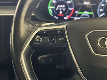 Audi e-tron 50 Technik SUV 5dr Electric Auto quattro 71.2kWh (313 ps)