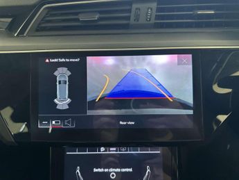 Audi e-tron 50 Technik SUV 5dr Electric Auto quattro 71.2kWh (313 ps)