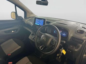 Citroen e-Berlingo 50kWh Flair XTR M MPV 5dr Electric Auto (7.4kW Charger) (136 ps)