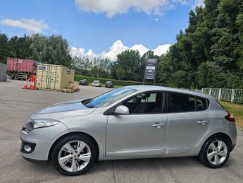 Renault Megane 1.6 16V Dynamique TomTom Euro 5 5dr