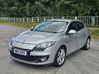 Renault Megane 1.6 16V Dynamique TomTom Euro 5 5dr
