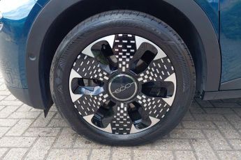 Fiat 600 1.2 MHEV La Prima e-DCT Euro 6 (s/s) 5dr