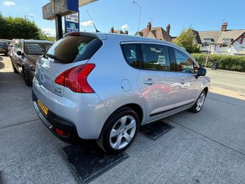 Peugeot 3008 1.6 e-HDi Sport EGC Euro 5 (s/s) 5dr