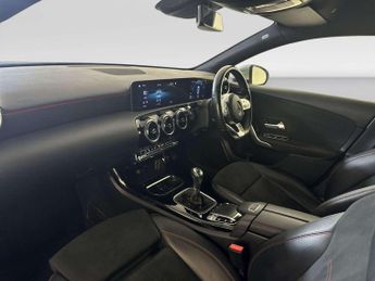 Mercedes-Benz A Class 1.3 A180 AMG Line (Executive) Hatchback 5dr Petrol Manual Euro 6