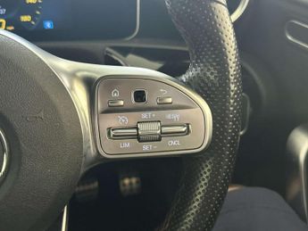 Mercedes-Benz A Class 1.3 A180 AMG Line (Executive) Hatchback 5dr Petrol Manual Euro 6