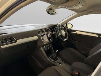 Volkswagen Tiguan 1.5 TSI EVO Match SUV 5dr Petrol Manual Euro 6 (s/s) (130 ps)