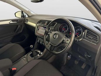 Volkswagen Tiguan 1.5 TSI EVO Match SUV 5dr Petrol Manual Euro 6 (s/s) (130 ps)