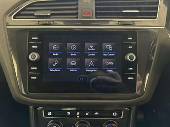 Volkswagen Tiguan 1.5 TSI EVO Match SUV 5dr Petrol Manual Euro 6 (s/s) (130 ps)