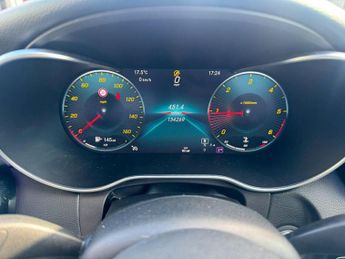 MERCEDES-BENZ C CLASS 2.0 C220d Sport (Premium Plus) Saloon 4dr Diesel G-Tronic+ Euro 