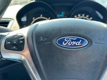 Ford Fiesta Van 1.5 TDCi ECOnetic Panel Van 3dr