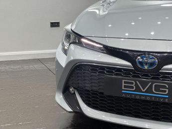 Toyota Corolla 1.8 VVT-h Design CVT Euro 6 (s/s) 5dr