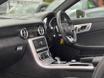 Mercedes-Benz SLC 2.0 SLC200 AMG Line G-Tronic Euro 6 (s/s) 2dr