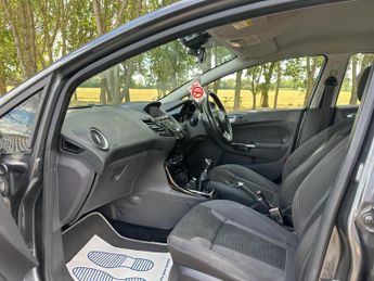 Ford Fiesta 1.25 Zetec Euro 6 5dr