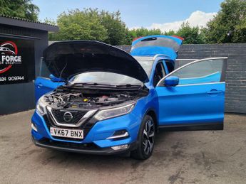 Nissan Qashqai 1.6 dCi Tekna XTRON Euro 6 (s/s) 5dr