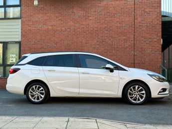 Vauxhall Astra 1.6 CDTi BlueInjection SRi Nav Sports Tourer Auto Euro 6 (s/s) 5