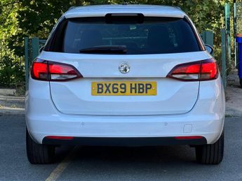 Vauxhall Astra 1.6 CDTi BlueInjection SRi Nav Sports Tourer Auto Euro 6 (s/s) 5
