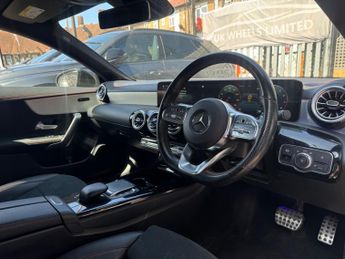 Mercedes-Benz CLA 1.3 CLA180 AMG Line (Executive) Coupe 7G-DCT Euro 6 (s/s) 4dr