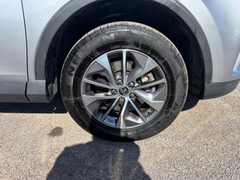Toyota RAV4 2.5 VVT-h Business Edition Plus CVT Euro 6 (s/s) 5dr (Safety Sen