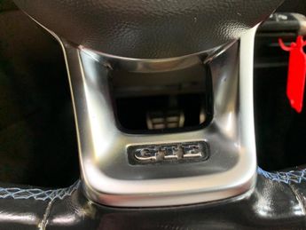 Volkswagen Golf 1.4 TSI 8.7kWh GTE Advance DSG Euro 6 (s/s) 5dr