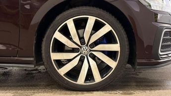 Volkswagen Golf 1.4 TSI 8.7kWh GTE Advance DSG Euro 6 (s/s) 5dr