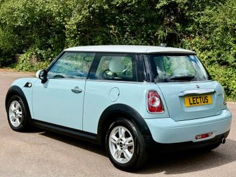 MINI Hatch 1.6 Cooper Auto Euro 6 3dr
