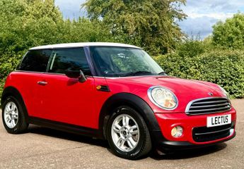 MINI Hatch 1.6 Cooper Hatchback 3dr Petrol Auto
