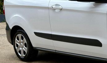 Ford Transit Courier 1.5 TDCi Trend L1 Euro 5 5dr