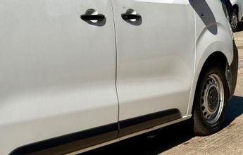 Peugeot Expert 2.0 BlueHDi 1400 Professional Standard Panel Van MWB Euro 6 (s/s